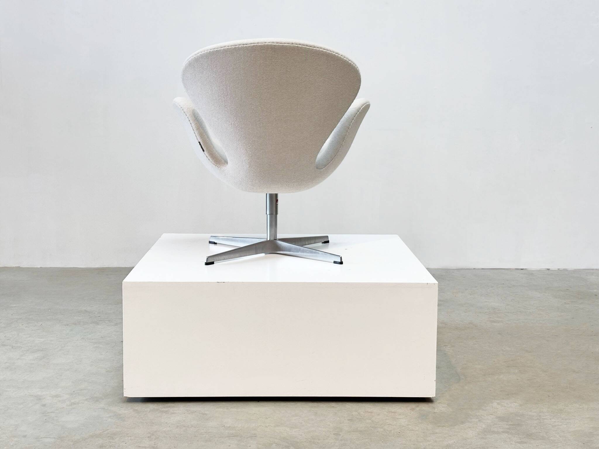 Chaise Swan d'Arne Jacobsen pour Fritz Hansen