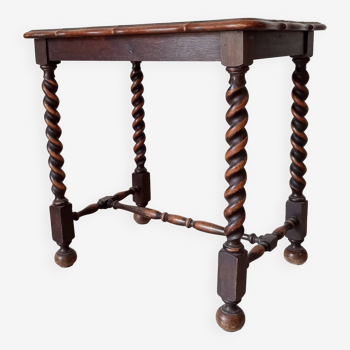 Table d'appoint en chêne massif style Louis XIII début XXeme