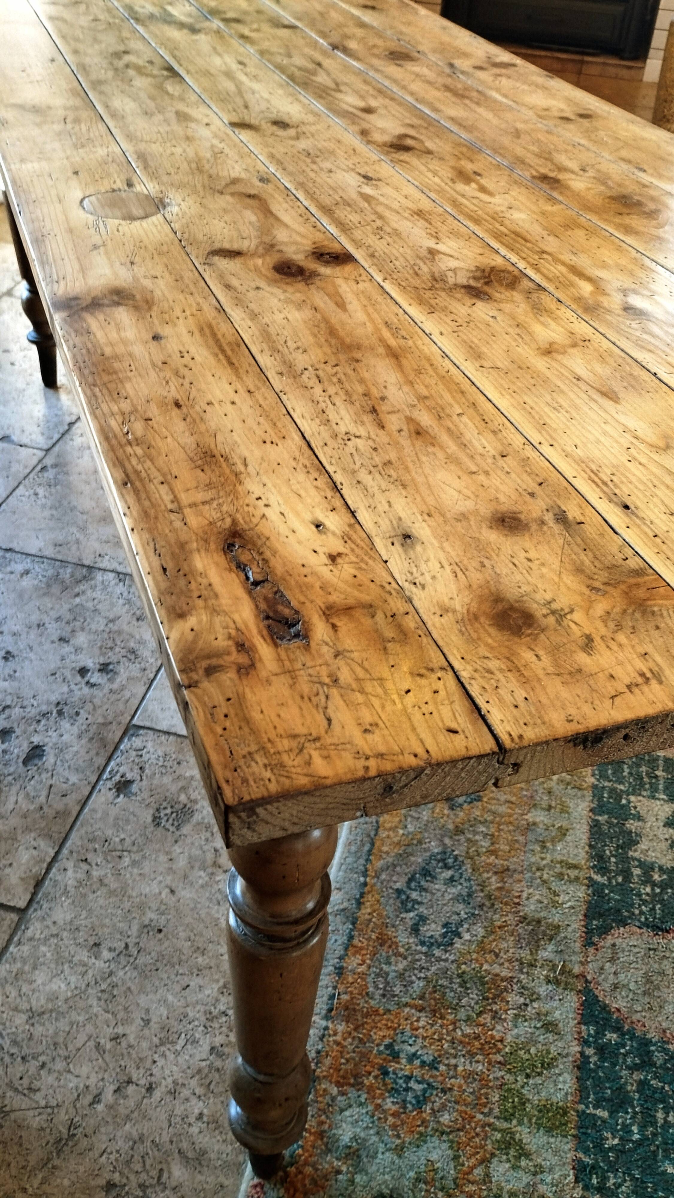 Farmhouse table dating from the end of the 19th century