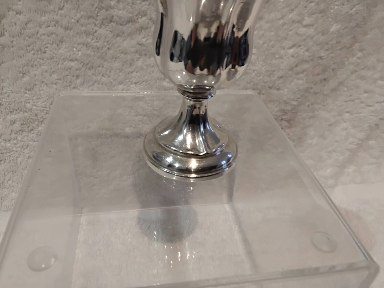 Silver 950 Minerva polylobe egg cup, Doyen silversmith