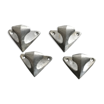 Lot 4 anciens portemanteau patères en fonte d'aluminium.