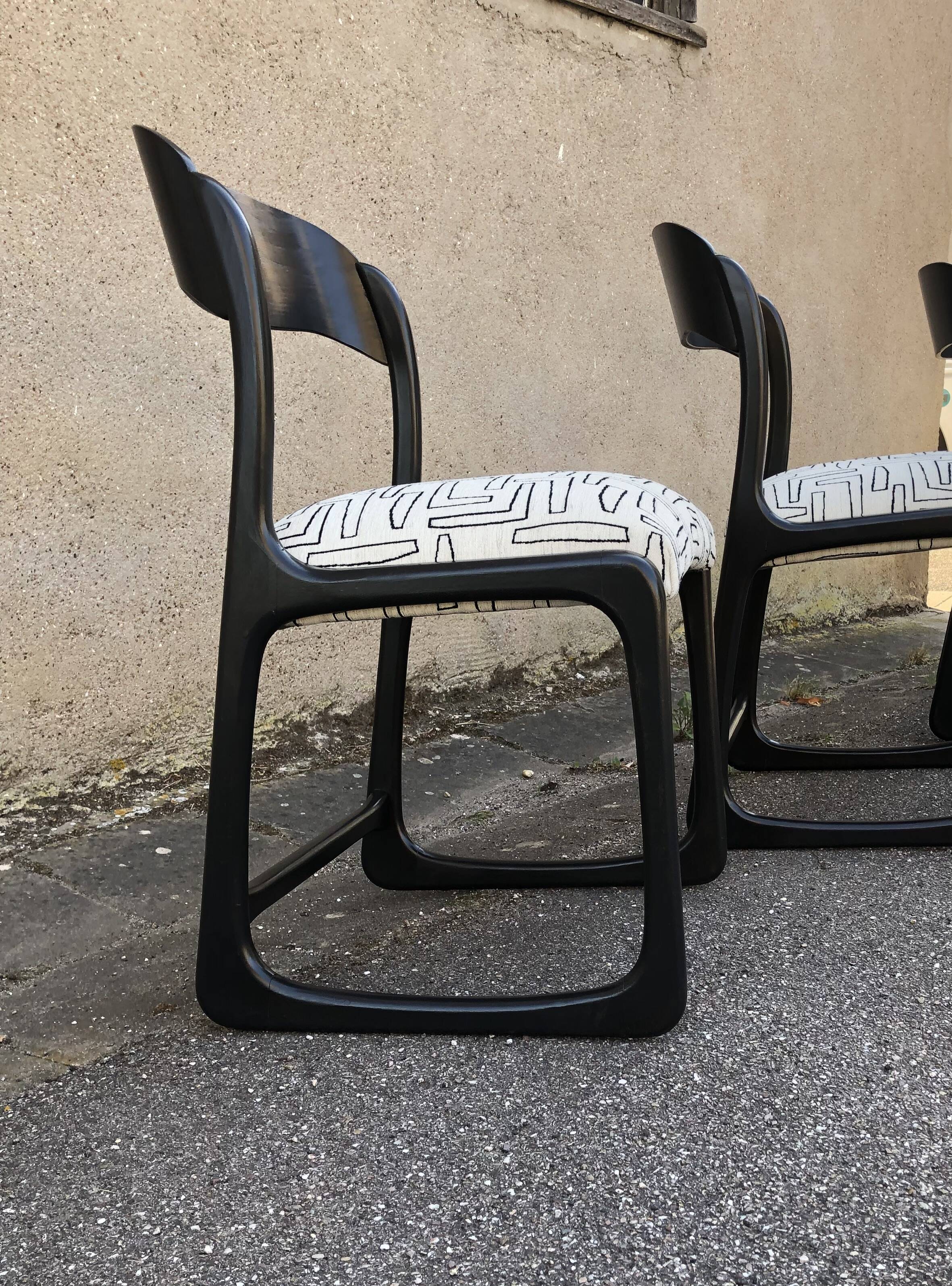 4 chaises Baumann Traîneau
