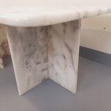Pair of vintage nesting coffee tables in white marble from the 1970s.