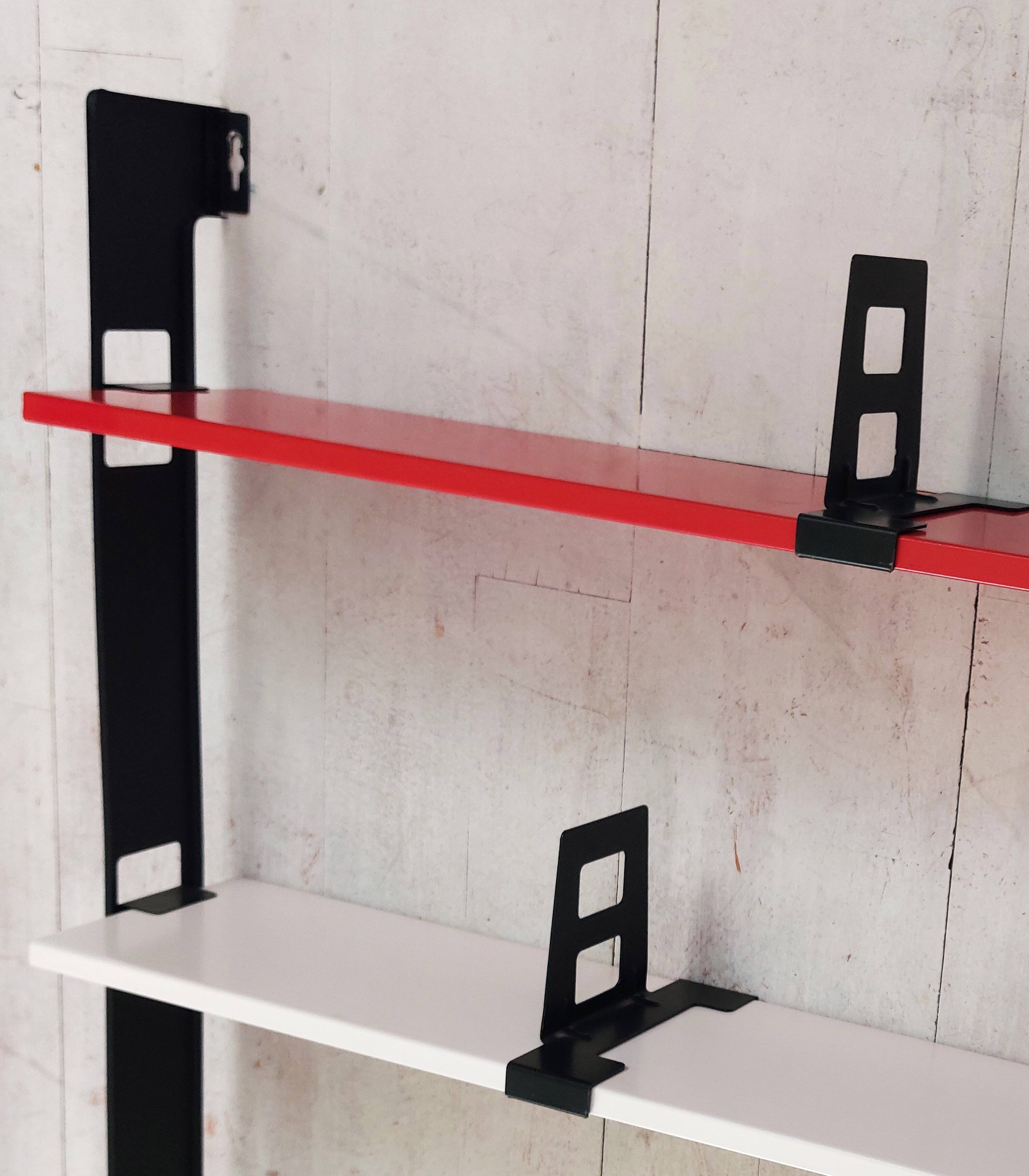 Rare vintage wall shelf, model "Pocket" - Tomado '72 / '73