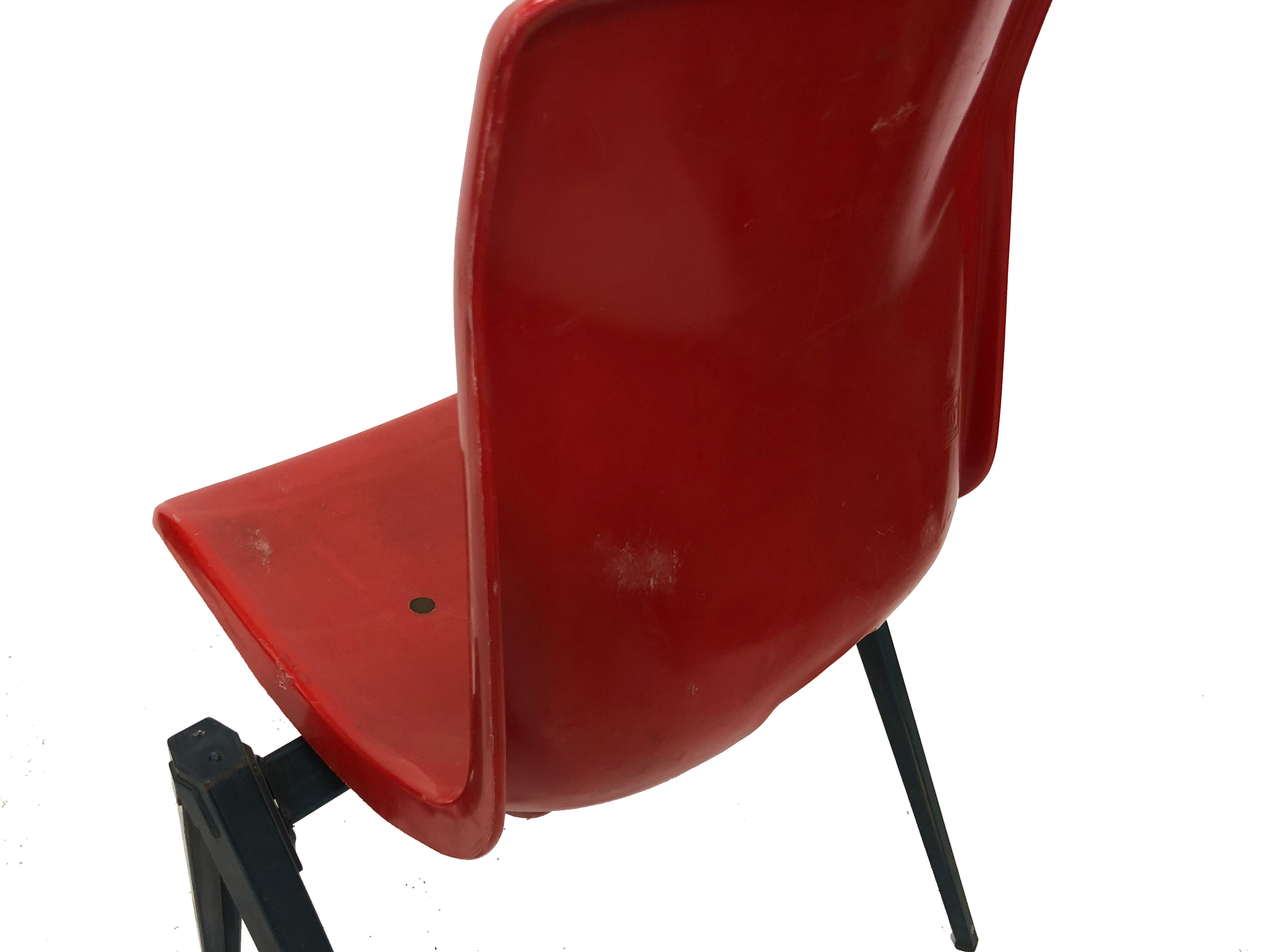 Chaise galvanitas vintage avec pieds compas