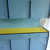 Buffet en formica jaune et bleu