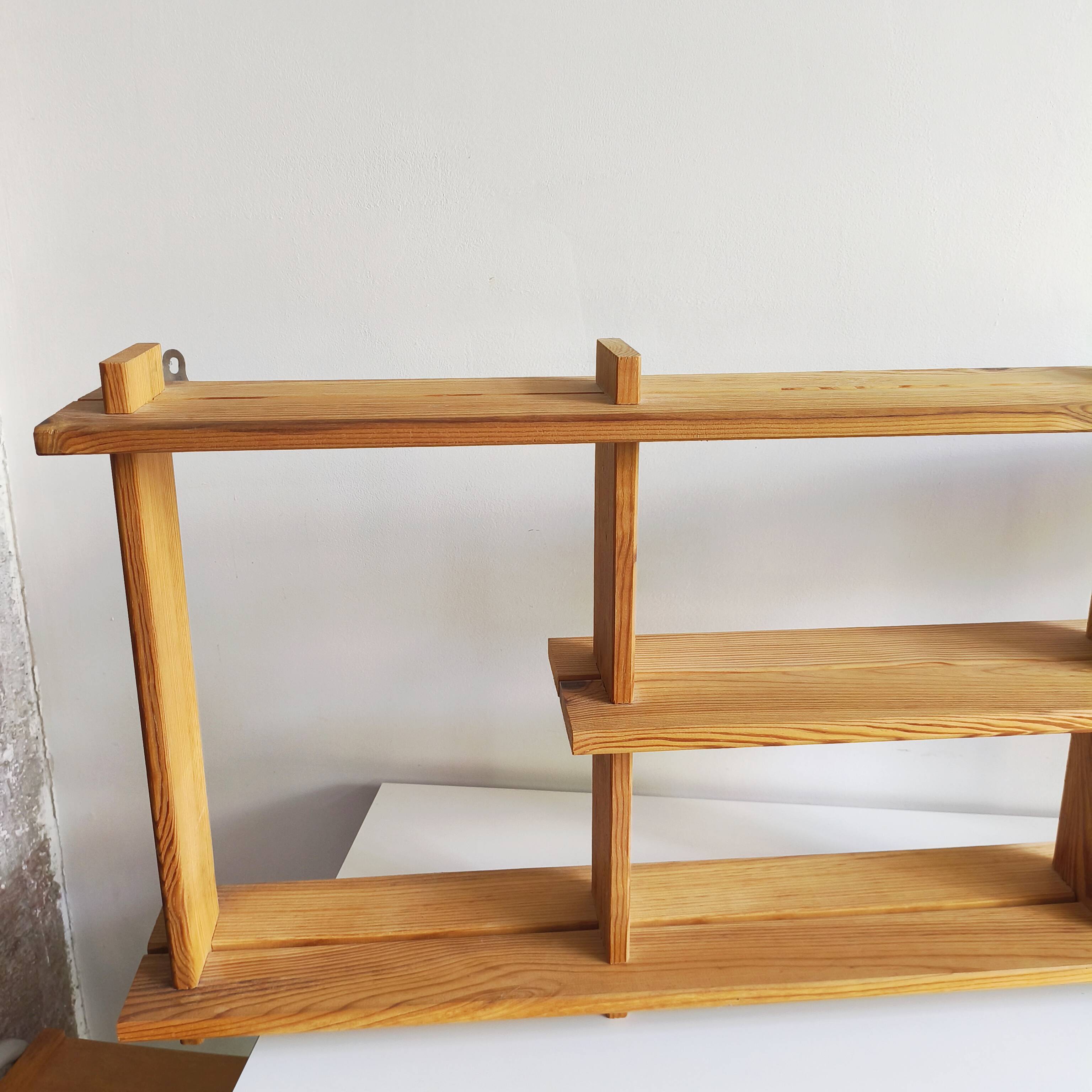 Solid pine shelf in 80s Maison Regain style