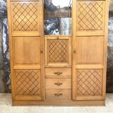 Asymmetrical cabinet