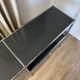 Commode USM Haller en Gris Anthracite et Noir Graphite