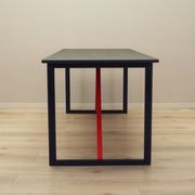 Bureau en acacia, design italien, années 1980, production : Italie