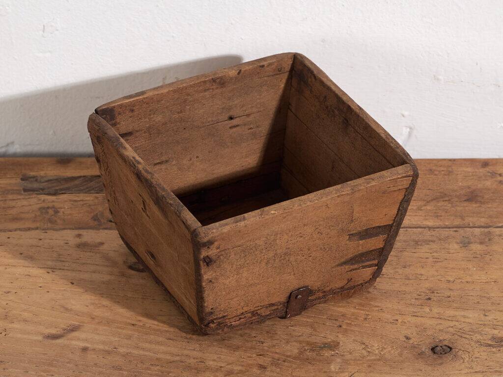Old primitive style bowl (c.1920) #15
