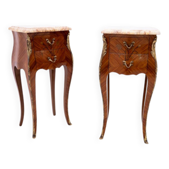 Paire de tables de chevet, France, vers 1920.