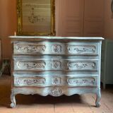 Commode ancienne de style Louis XV forme arbalète