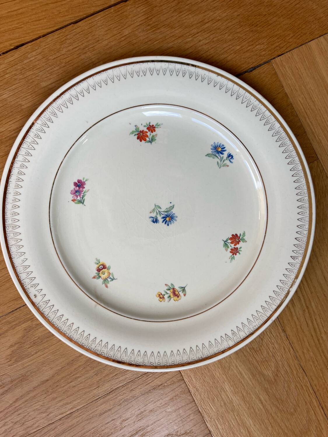 Ceranord St Amand flower dessert plates
