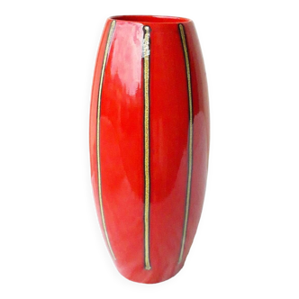 Vase rouge