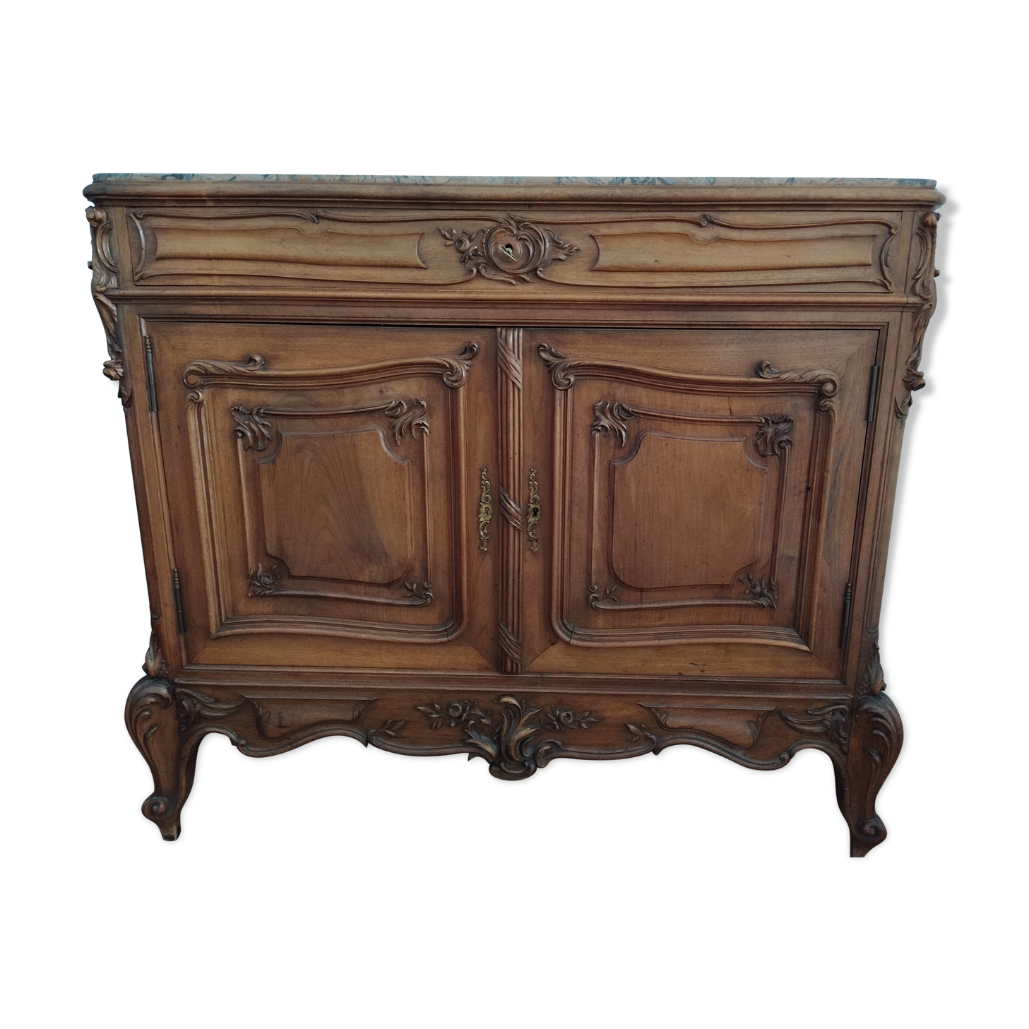 Meuble avec marbre