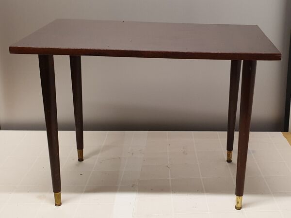 table d'appoint, pieds compas