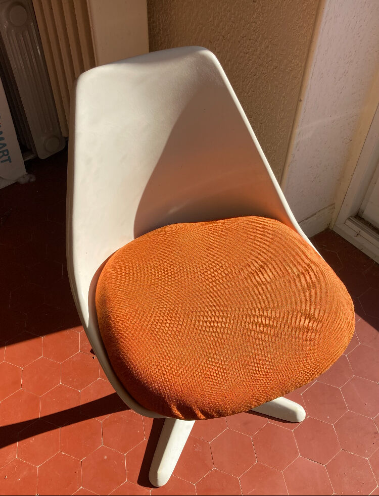 Chaise Tulipe Maurice Burke pour Arkana