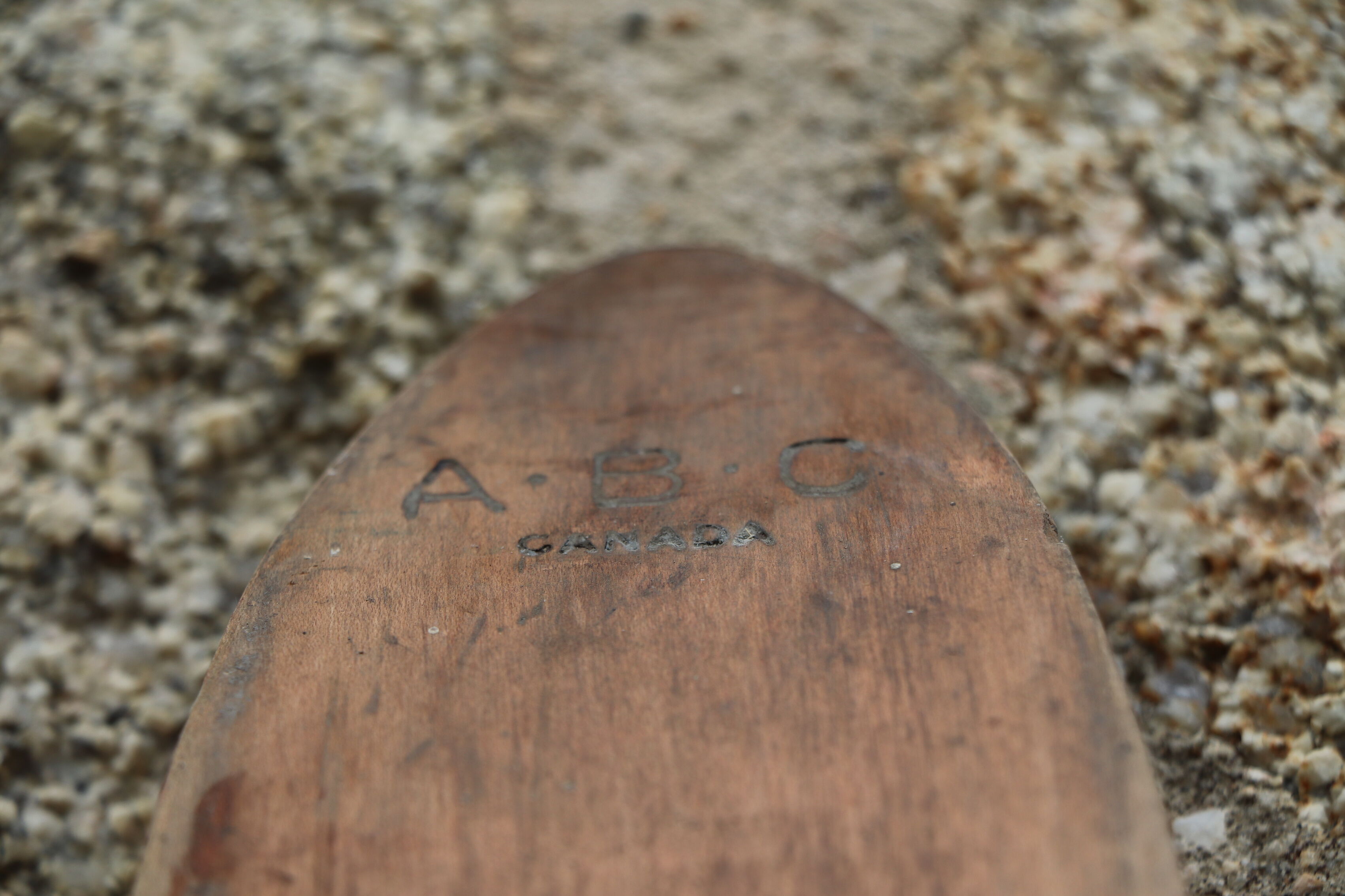 Ancienne paire de skis Canada