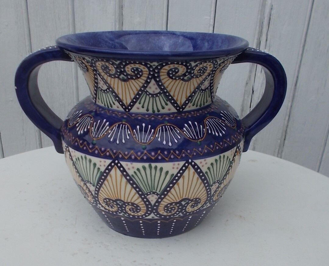 Quimper Henriot faience vase