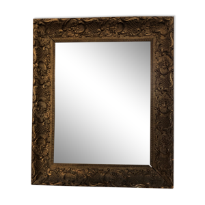 Miroir en bois sculpté