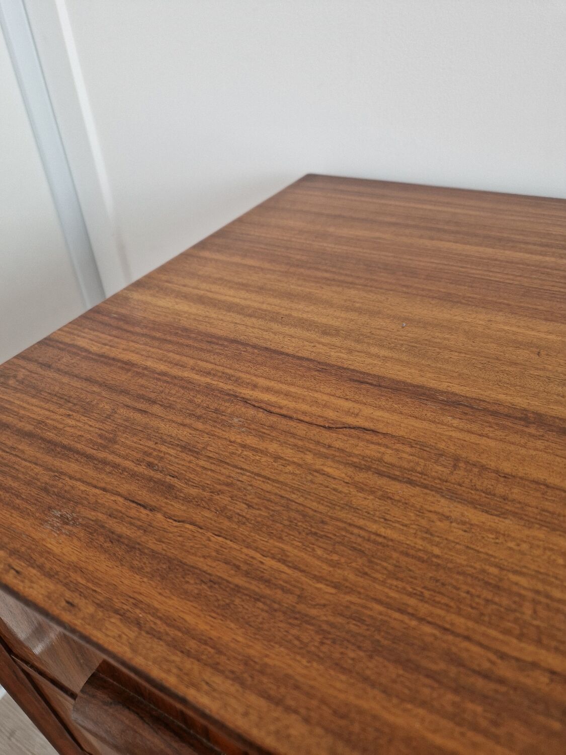 70's chest of drawers