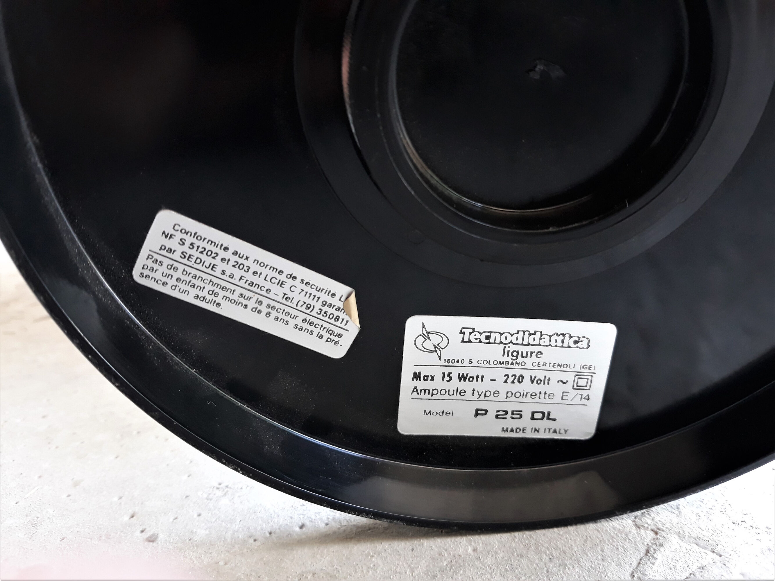 Bright vintage earth globe made in Italy 1970