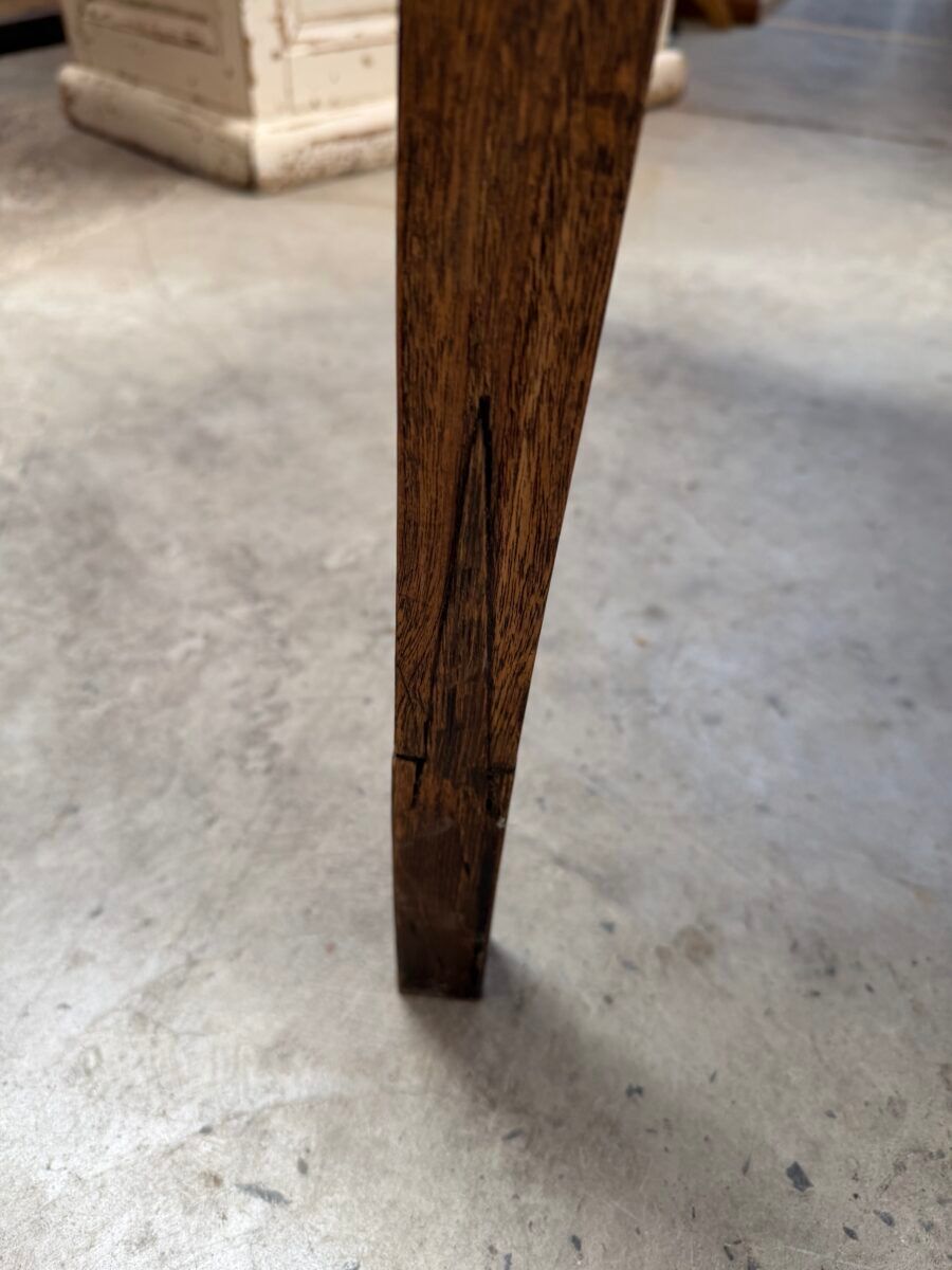 19th-century tavern table