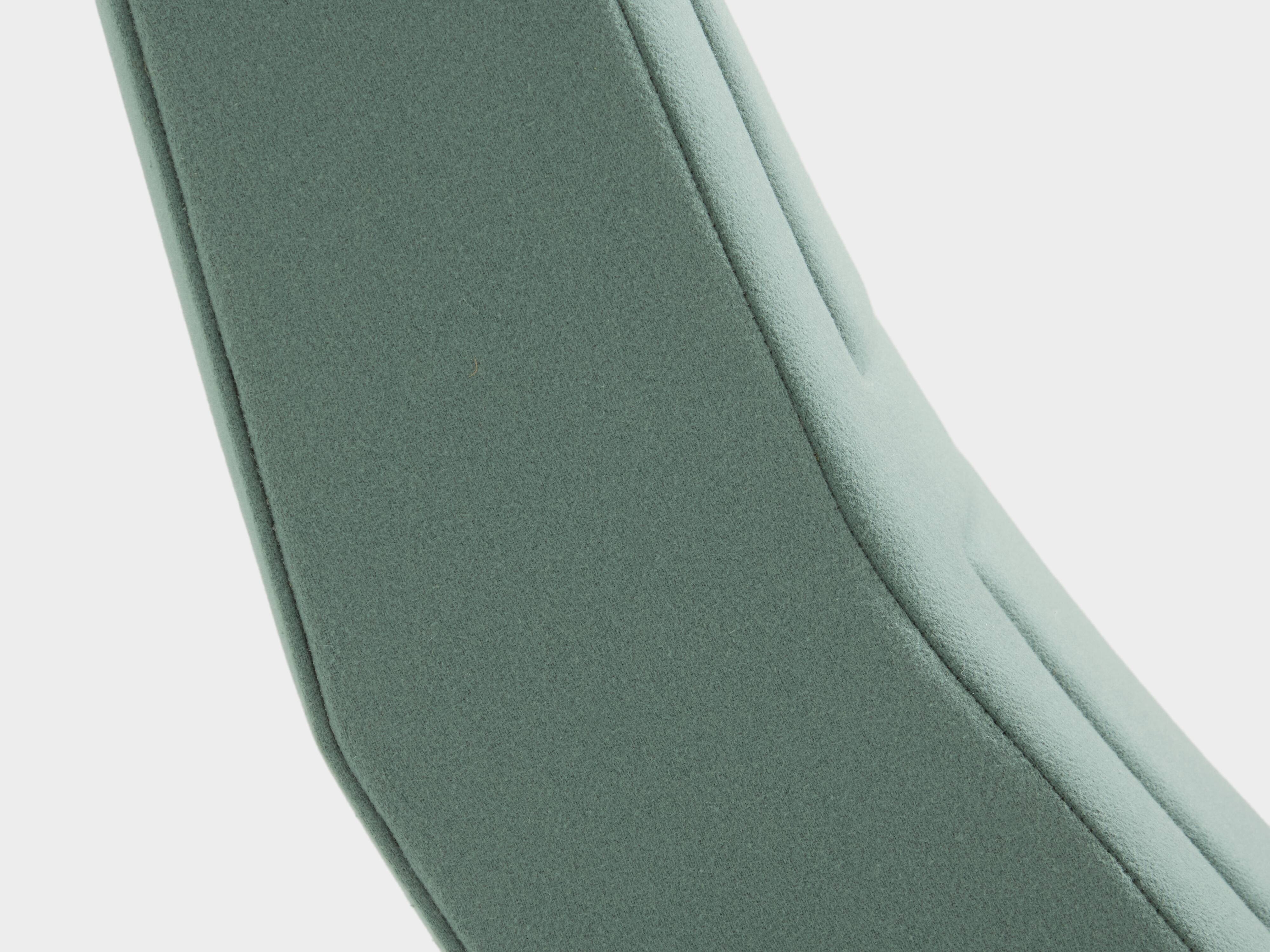 Pierre Paulin pair of CM236 satin chrome armchairs from 1960.