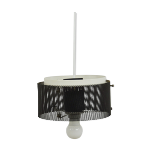 suspension en metal 