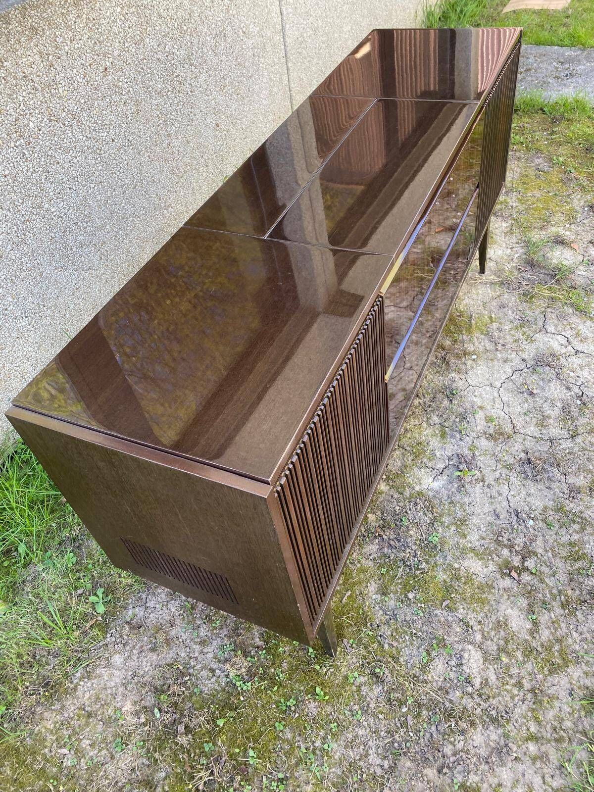 Grundig Scandinavian Hifi sideboard in wood and lacquered rosewood