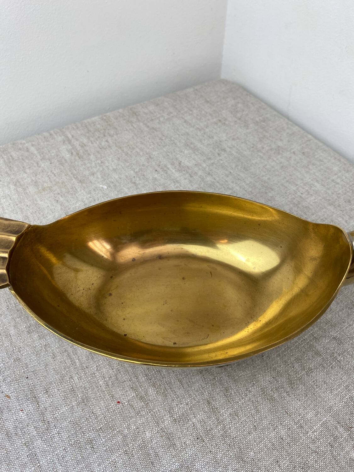 Brass zoomorphic cup