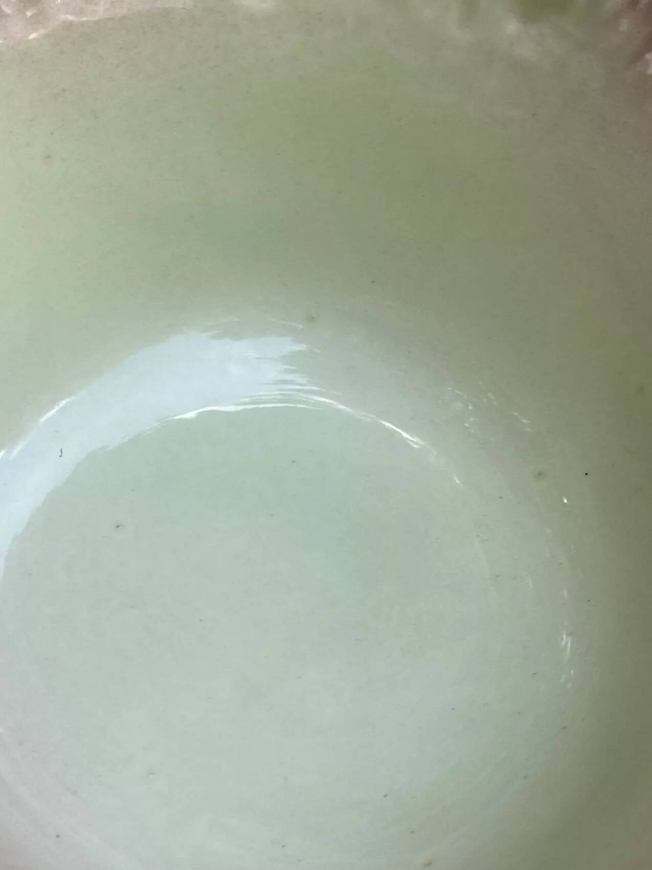 Large vintage salad bowl in the shape of a pink cabbage – barbotine earthenware – 1980s