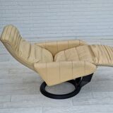 1980s, Danish design by Steen Ostergård for Bramin Møbler. "Action Recliner" relax chair.