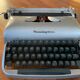 Machine à écrire Remington Travel riter circa 1950