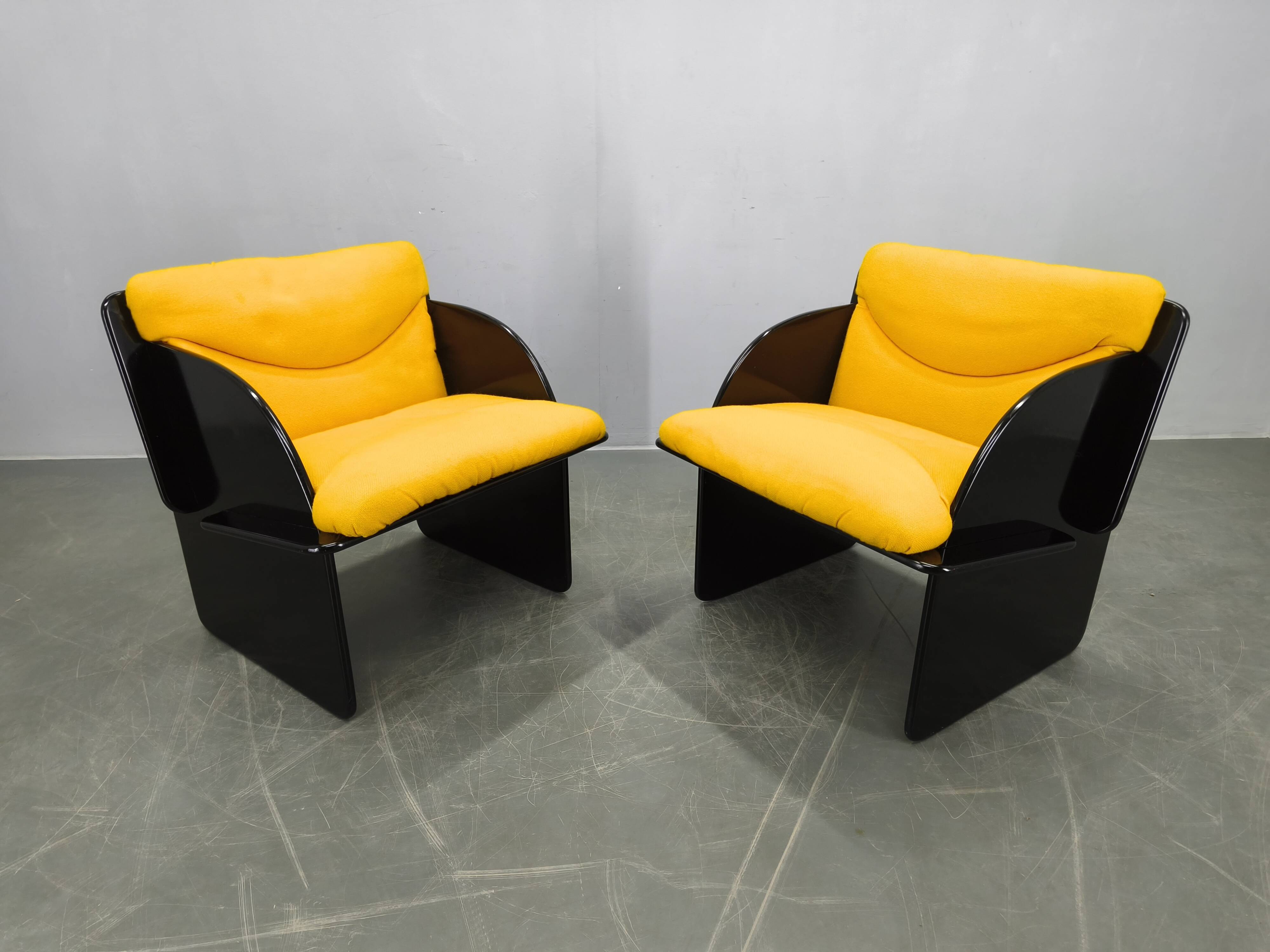 Pair of Italian Space Age Armchairs, Black Lacquer, 1970s