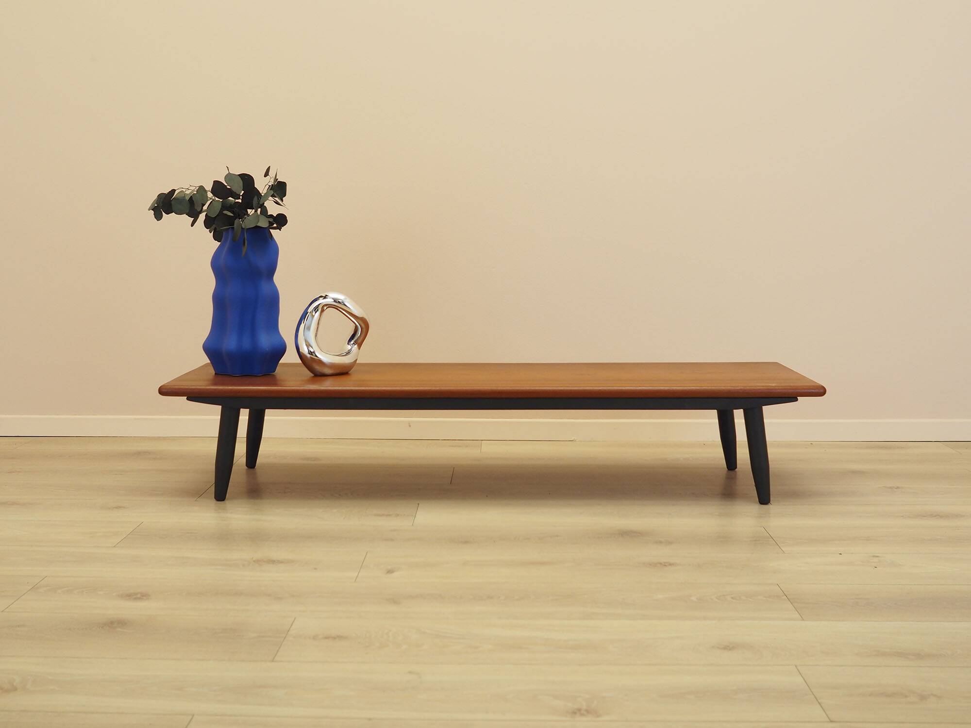 Meuble bas en teck, design danois, années 1970, fabriqué au Danemark