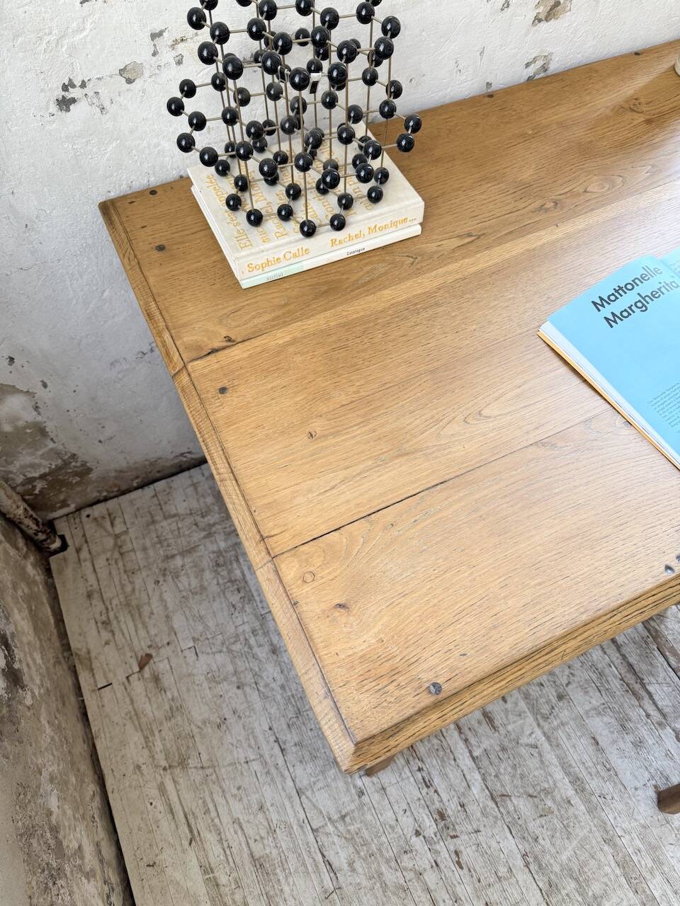 Oak desk with spindle legs, 1950s