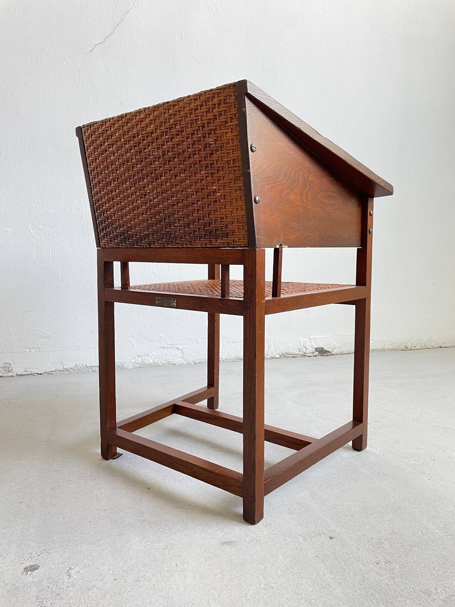 Hans Vollmer & Prag-Rudniker Wickerwork, Oak and Cane Chair Mod. 464, 1902