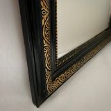 Miroir Napoleon III, noir et or avec fronton 75x112cm