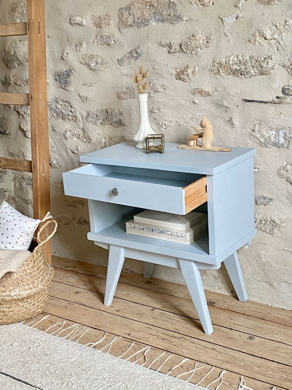 Compass leg bedside table