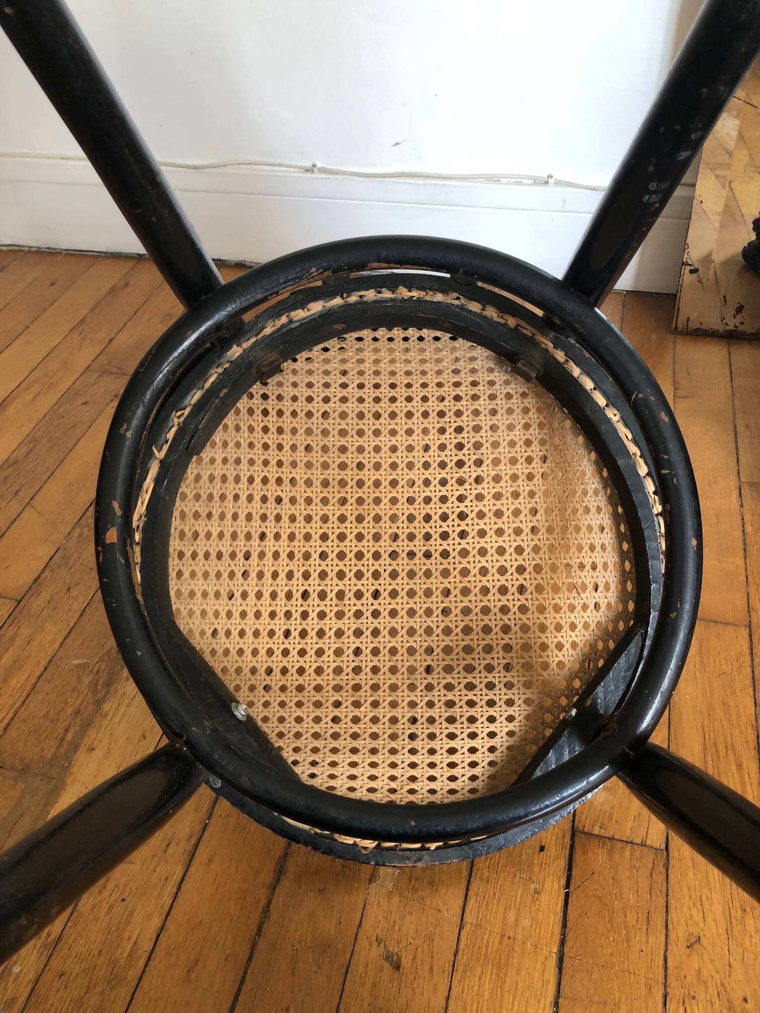 Bistro chair in wood and canework