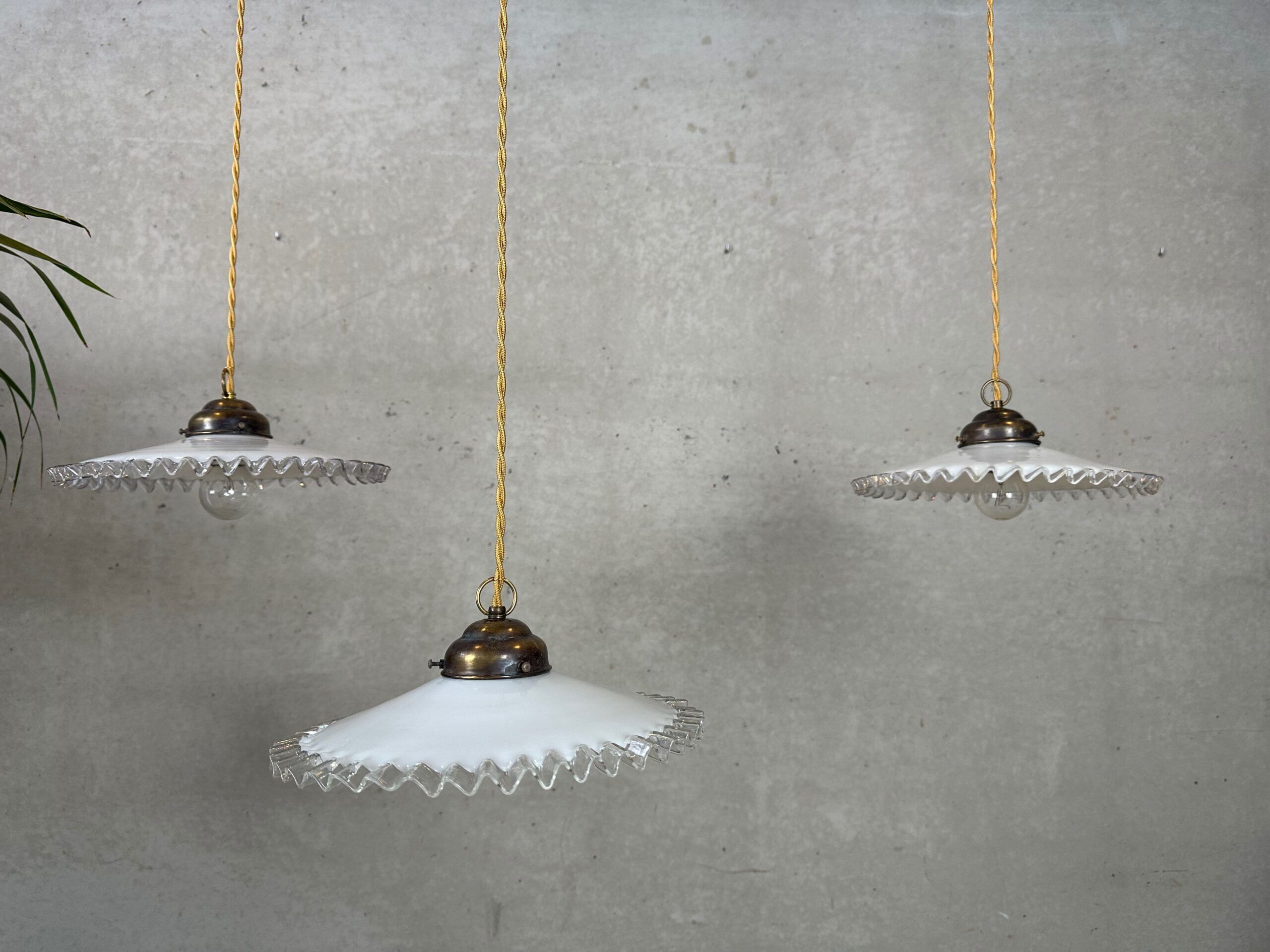 5x opaline collar lamps