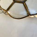 Mother-of-pearl suspensions