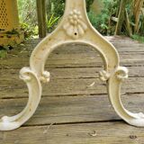White Carrara marble bistro table circa 1900.