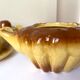 Ceramic teapot and tea cups shape lemon brioche 80s vintage