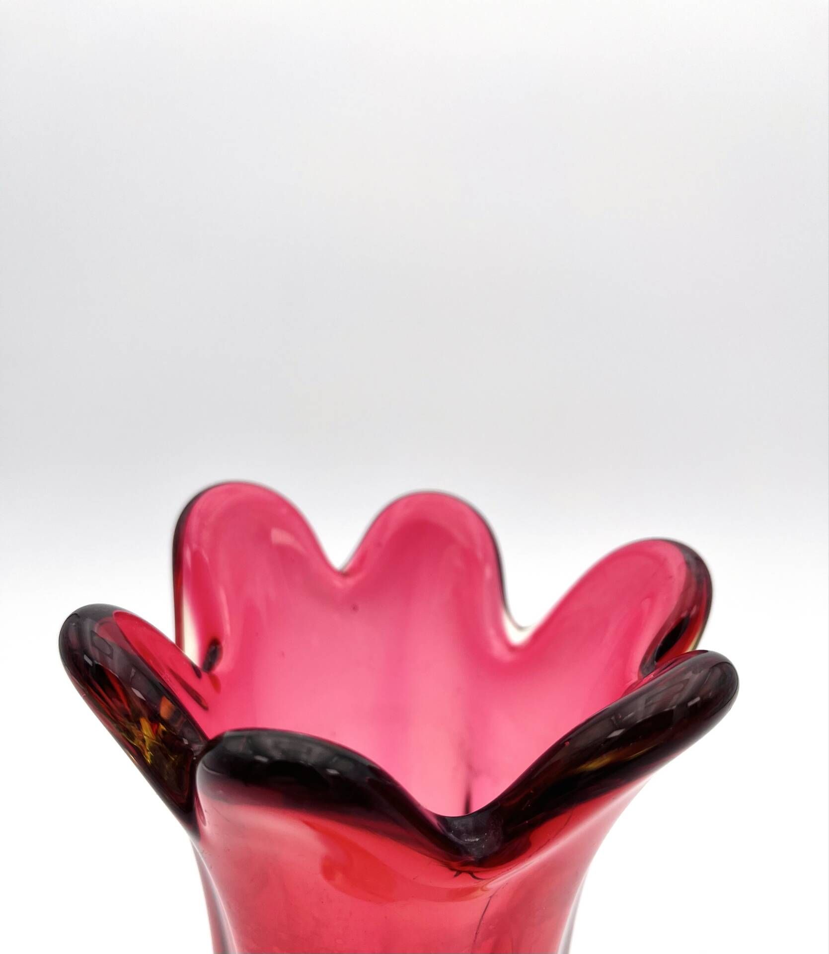 Murano Vase Organic Red Yellow 21cm 1.1kg