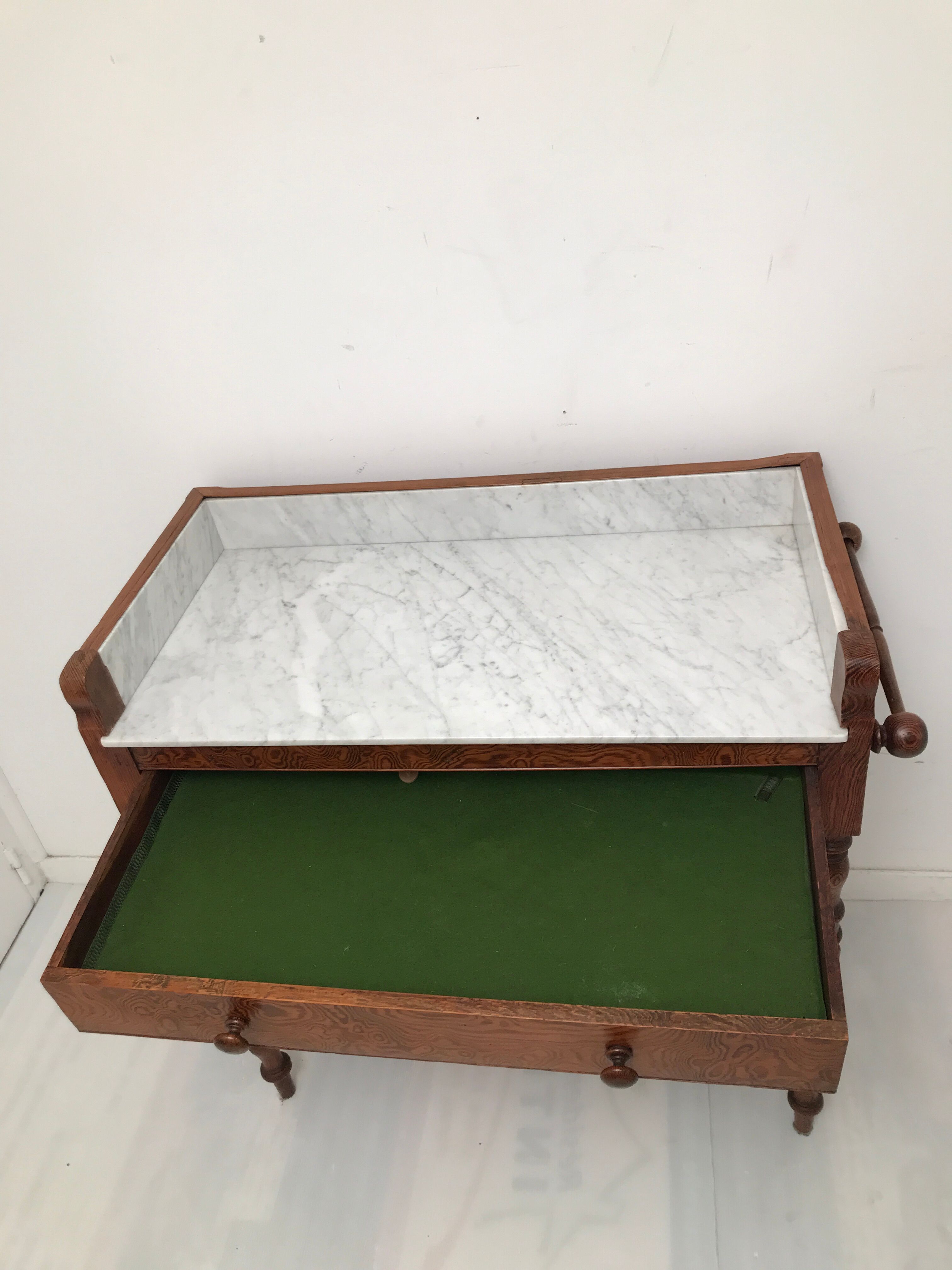 Dressing table toiletry table 50s-60s