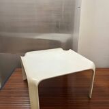 Table d’appoint Pierre Paulin pour Artifort – Modèle T877 – Blanc