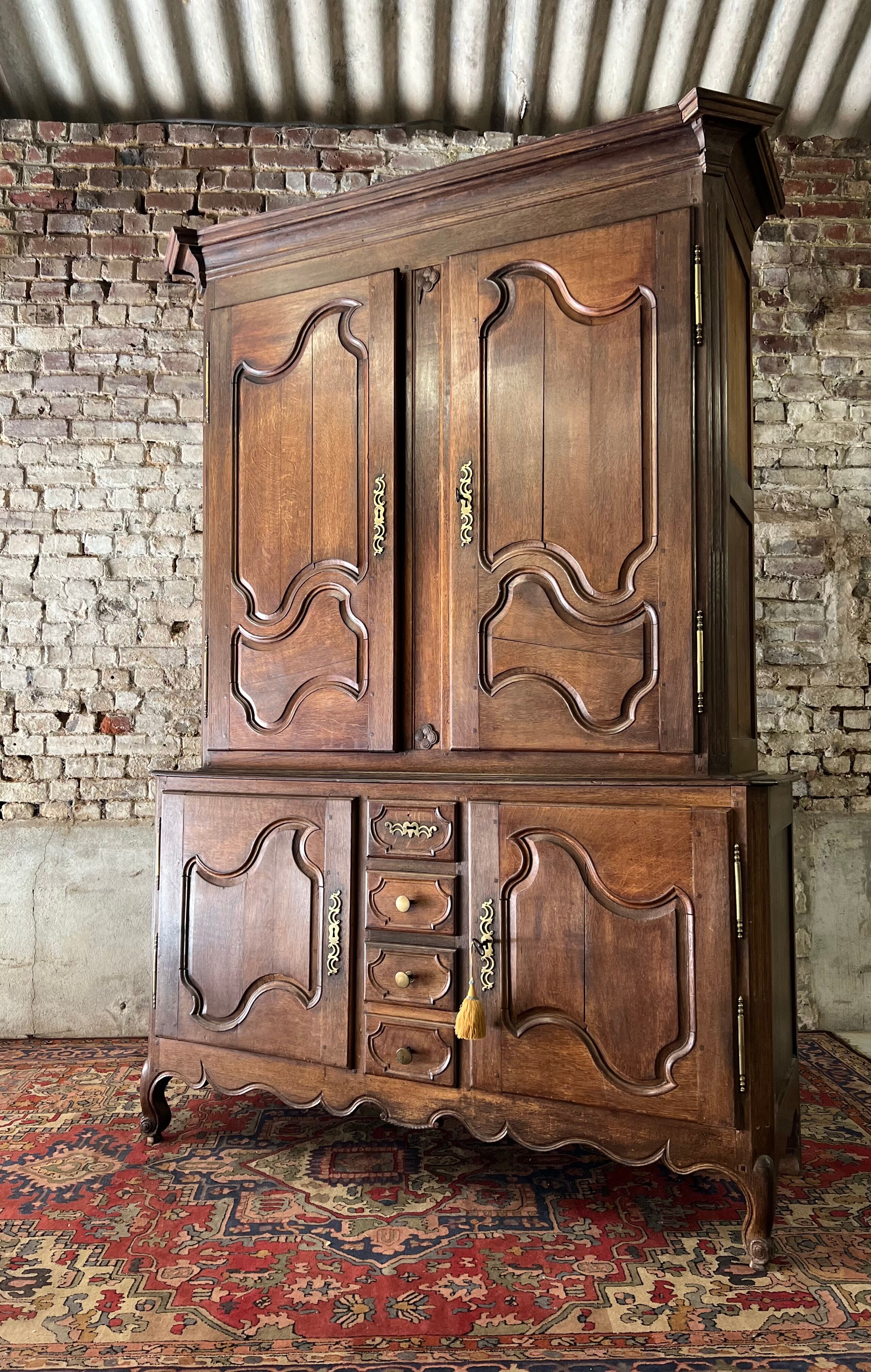 Buffet two oak bodies of period Louis XV XVIII th century